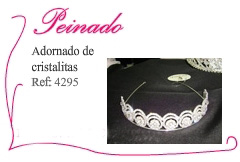 Peinado de novia con cristalitas modelo corona de lunas