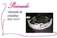 Peinado de novia con cristalitas modelo floral
