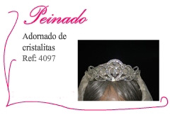 Peinado de novia con cristalitas modelo real